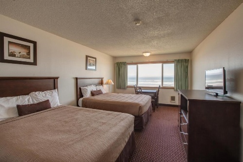 Silver Sands image 30